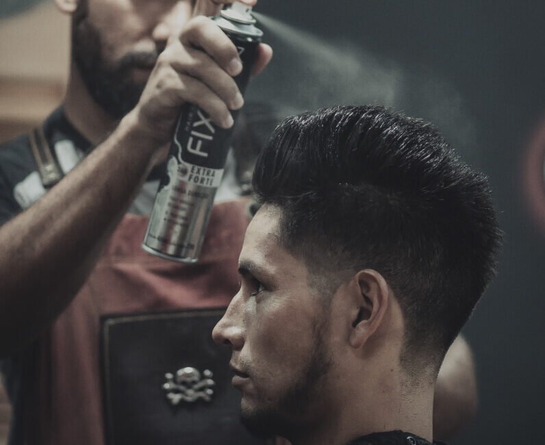 Майстер формує Ваш образ